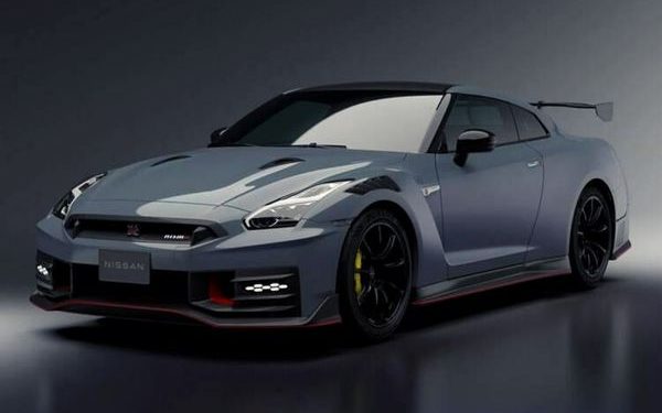 Nissan 2024 GT-R