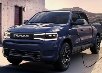 Stellantis teases the 2024 Ram 1500