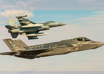 F 16 supersonic tactical fighter aircraft