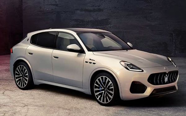 Maserati Grecale Moderna SUV body