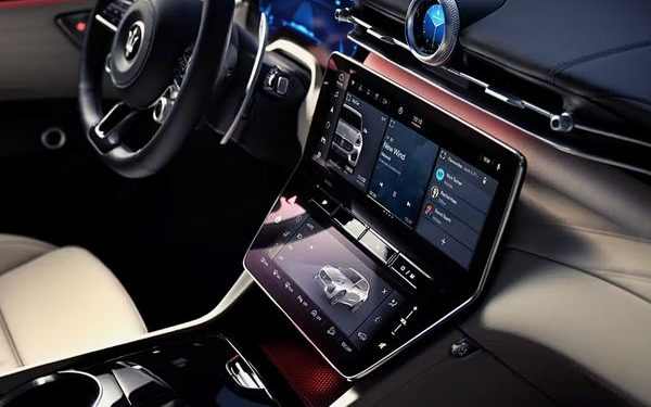 Maserati Grecale Moderna SUV dashboard