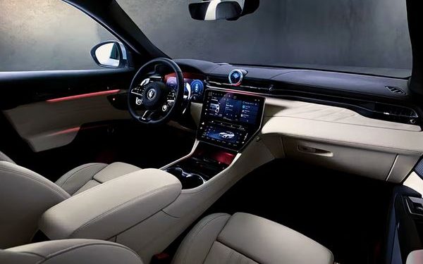 Maserati Grecale Moderna SUV interior design