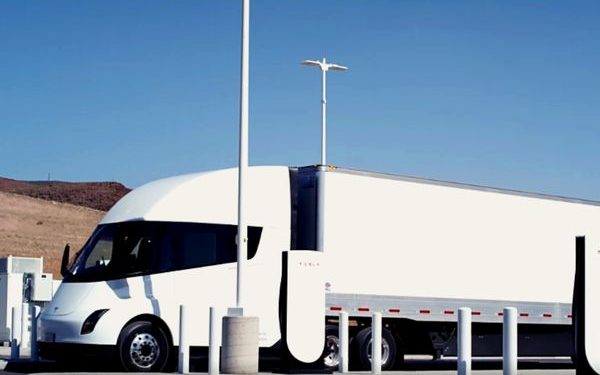 Tesla Semi: A game-changer for the trucking industry