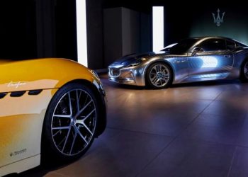 GranTurismo-Celebration GT One Off Prisma and Luce