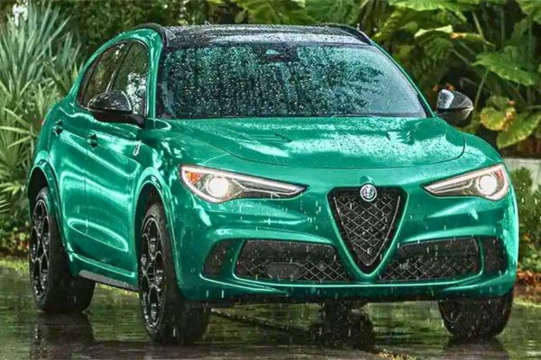 2023 Alfa Romeo Stelvio Quadrifoglio 