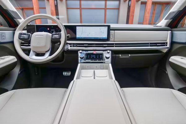 2024 Hyundai Santa Fe interior