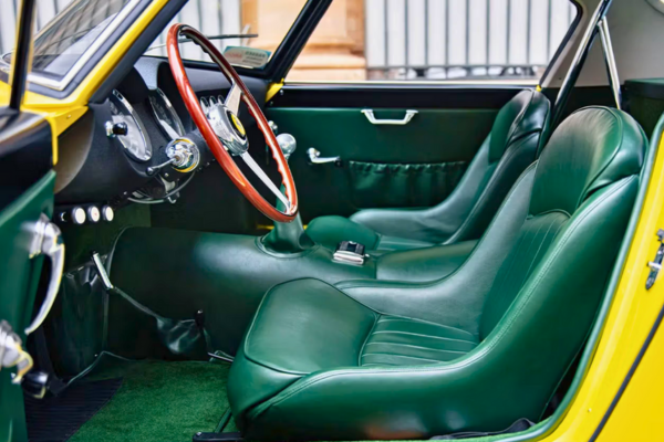 1960 Ferrari 250 GT interior