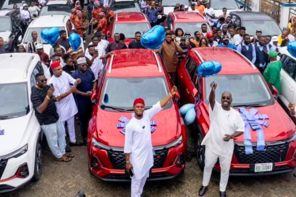 Obi Cubana and staff of Enviable Transport at the launch of in Abuja. 