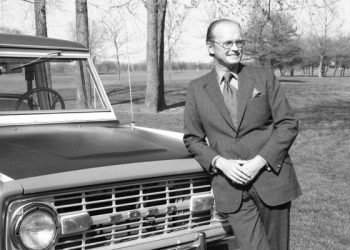 Donald Petersen, former Ford chairman and CEO, dies at 97