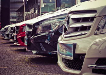 Soaring insurance costs threaten cheaper car deals in U.S.