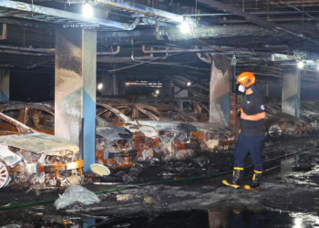 "Emergency Meeting Held in South Korea After Massive EV Fire Destroys 140 Cars"