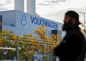 Volkswagen to cut 35,000 German jobs