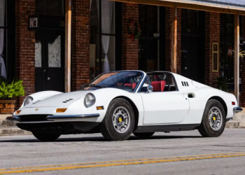 Cannonball Legend, Ferrari Dino Heads to Auction After 50 Years