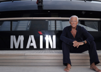 Giorgio Armani dies at 91