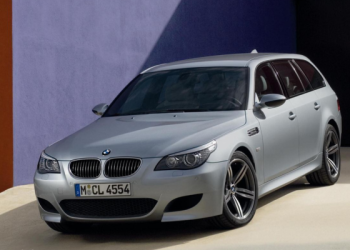 BMW M5 Touring E60 2026