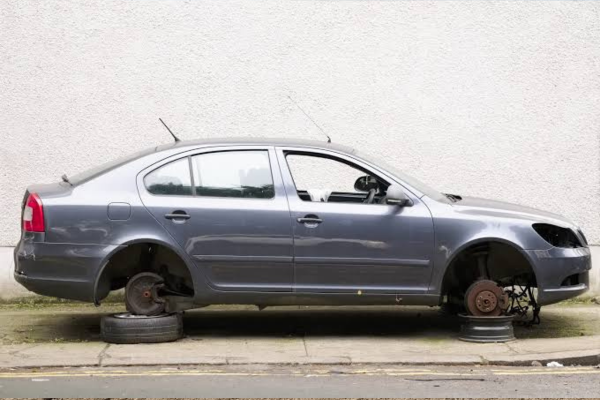 Stolen car parts in France